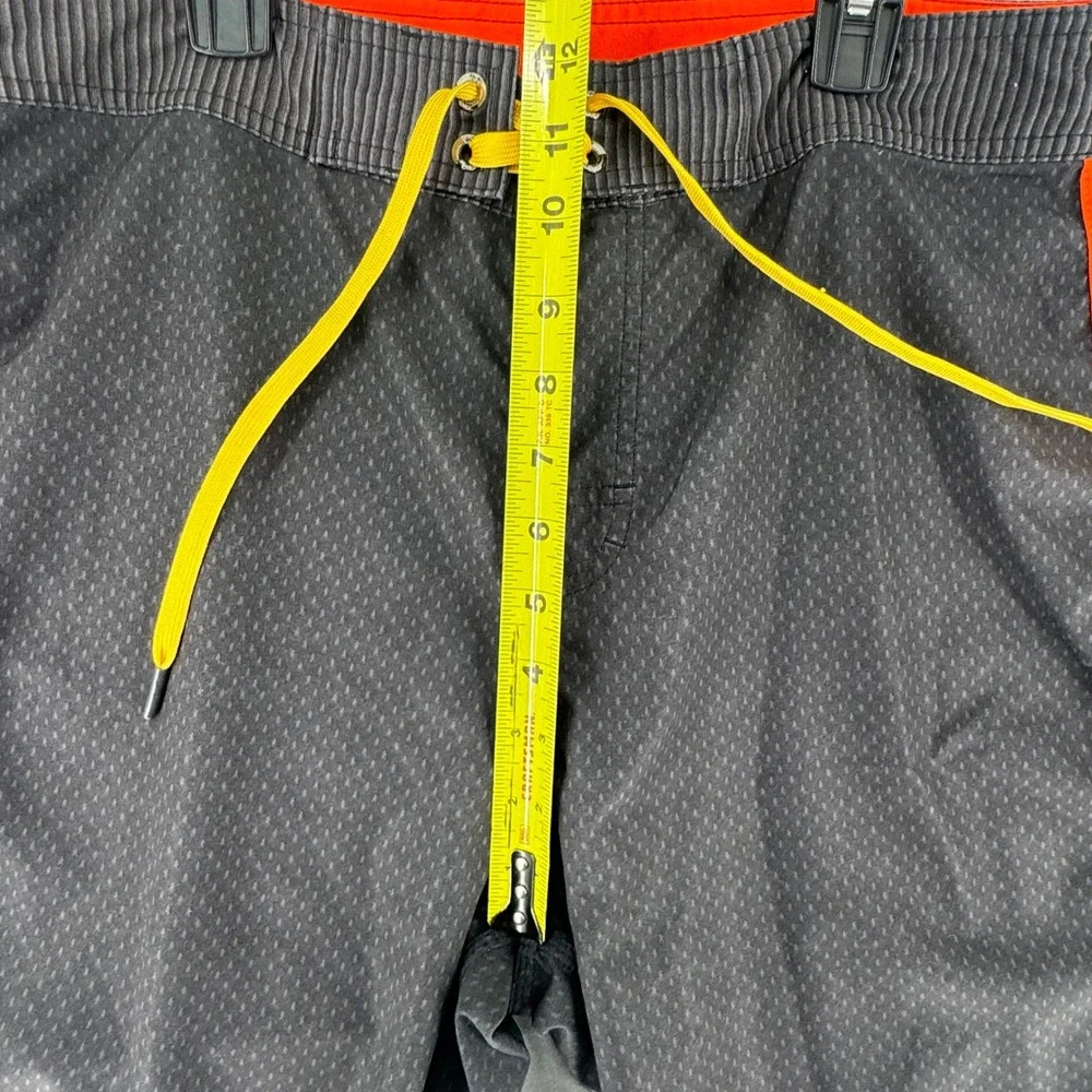 Nike 6.0 Mens Board Shorts Black Orange Yellow Size 31 404587-010 Surf Swimwear